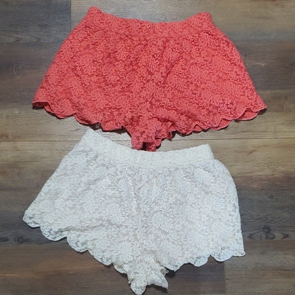 Free People Coral and Cream Floral Lace Shorts - Picture 10 of 13